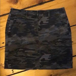 Camo skirt